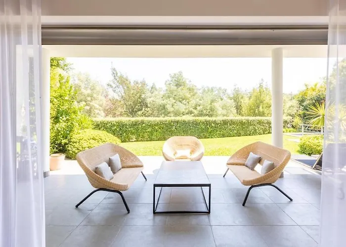 Villa Luxury Two-storey With Pool & Rooftop Peaceful Setting Near Cannes