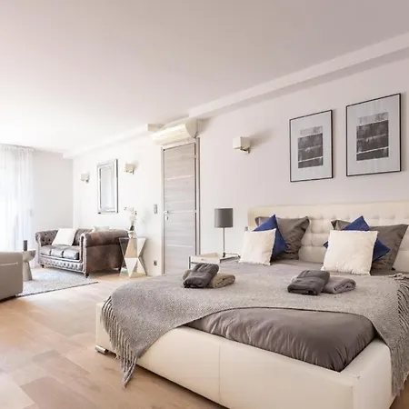 Frgk Luxury Two-storey With Pool & Rooftop Peaceful Setting Lord Brougham